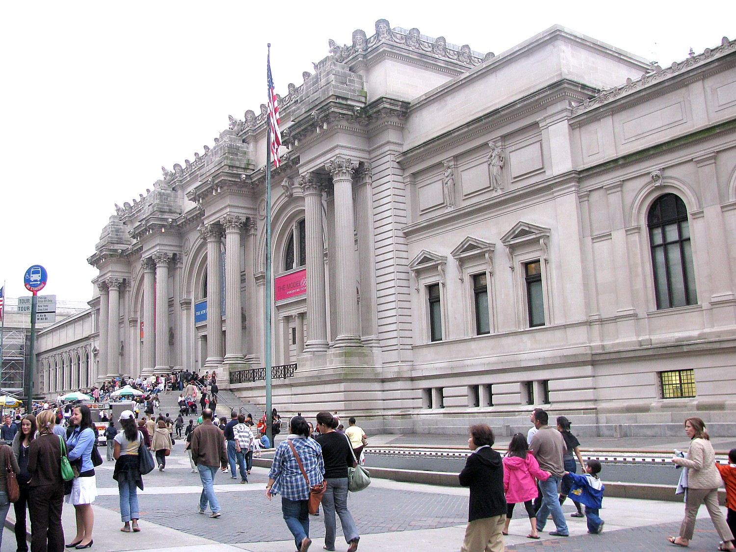 MuseumMile-nyc09203e2(c)KarenRubin-Met